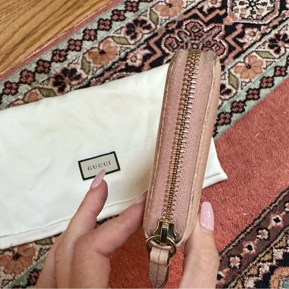 Gucci Marmont Zip Around Continental Wallet in light pink - Picture 7 of 12